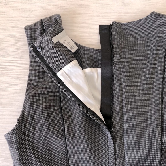 H&M Form Fitted Business Casual Dress - Picture 4 of 7